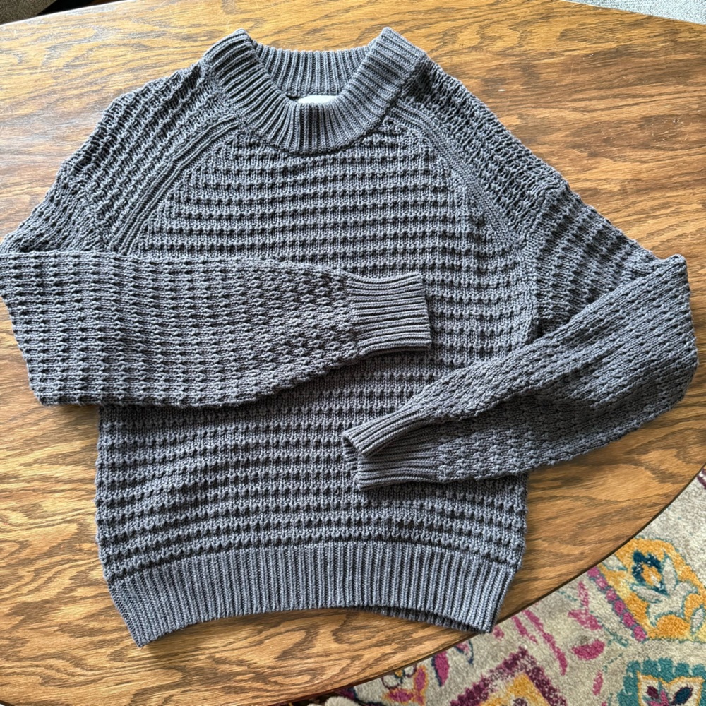 Universal Thread Charcoal Gray Waffle-Knit Turtleneck Sweater